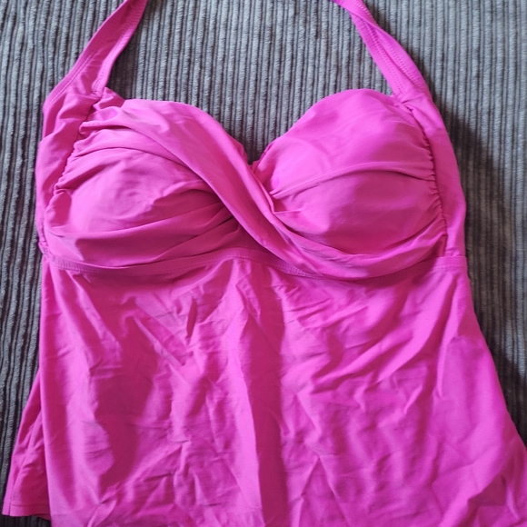 Pink bathing suit top - Picture 1 of 1